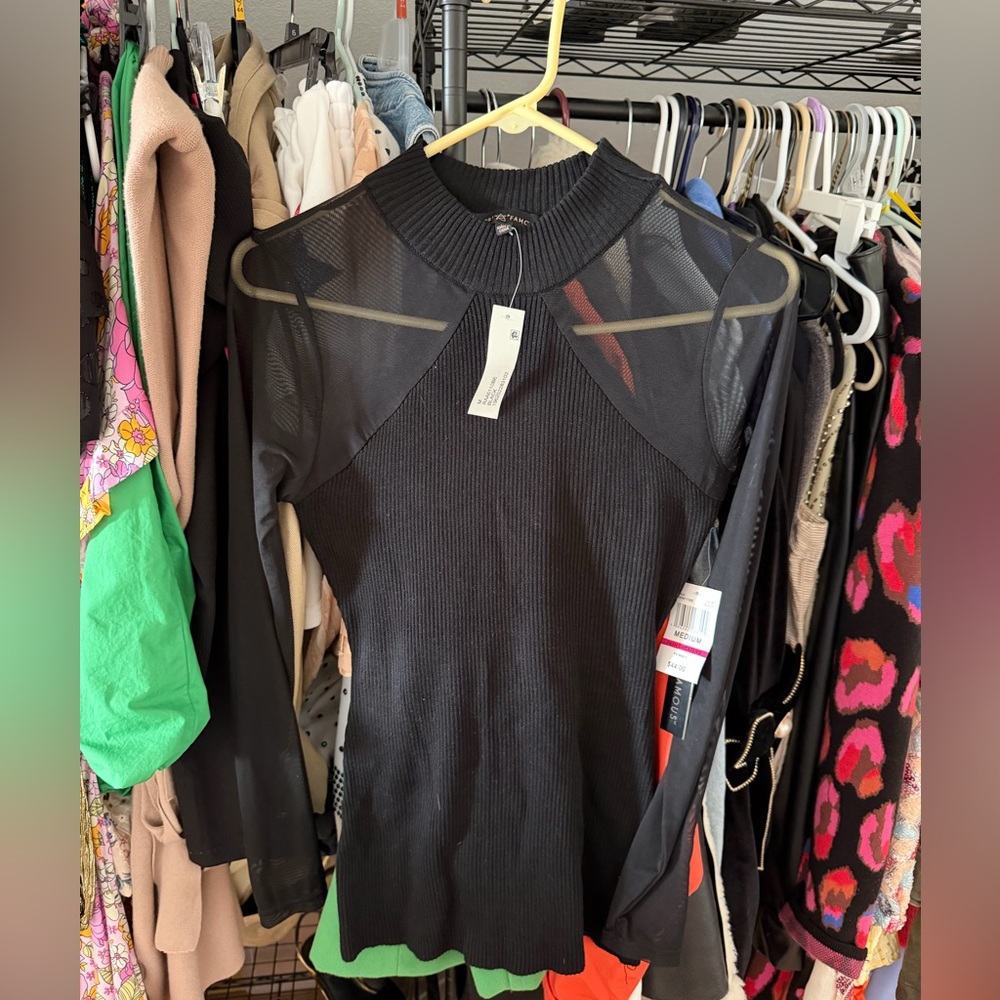 Almost famous black top